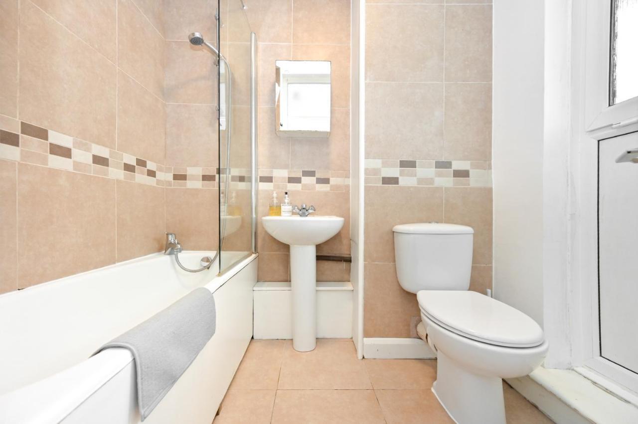 Nice Apartment - Great Portland St, Regents Pk, Euston 런던 외부 사진