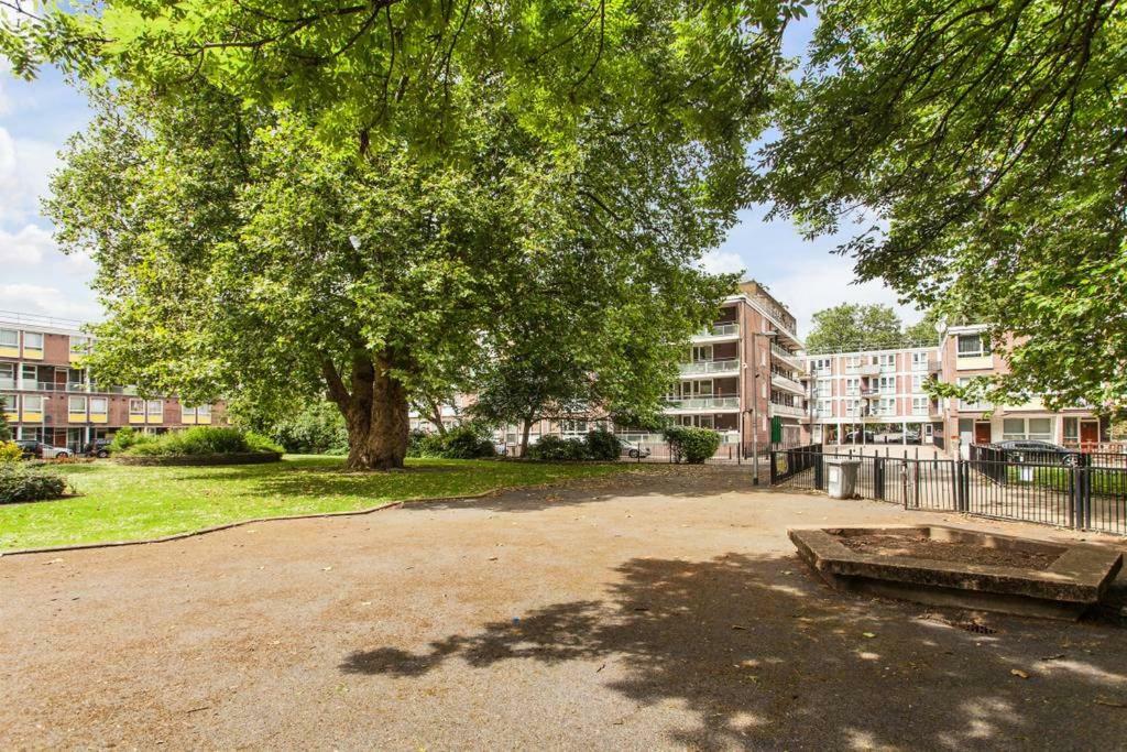 Nice Apartment - Great Portland St, Regents Pk, Euston 런던 외부 사진